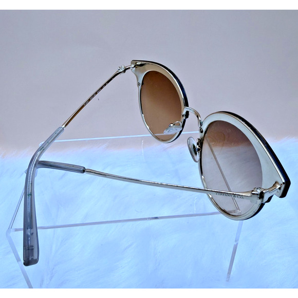 Tiffany & Co. TF3061 Women\'s Pale Gold Metal Frame Sunglasses W/Case and Box main image 8